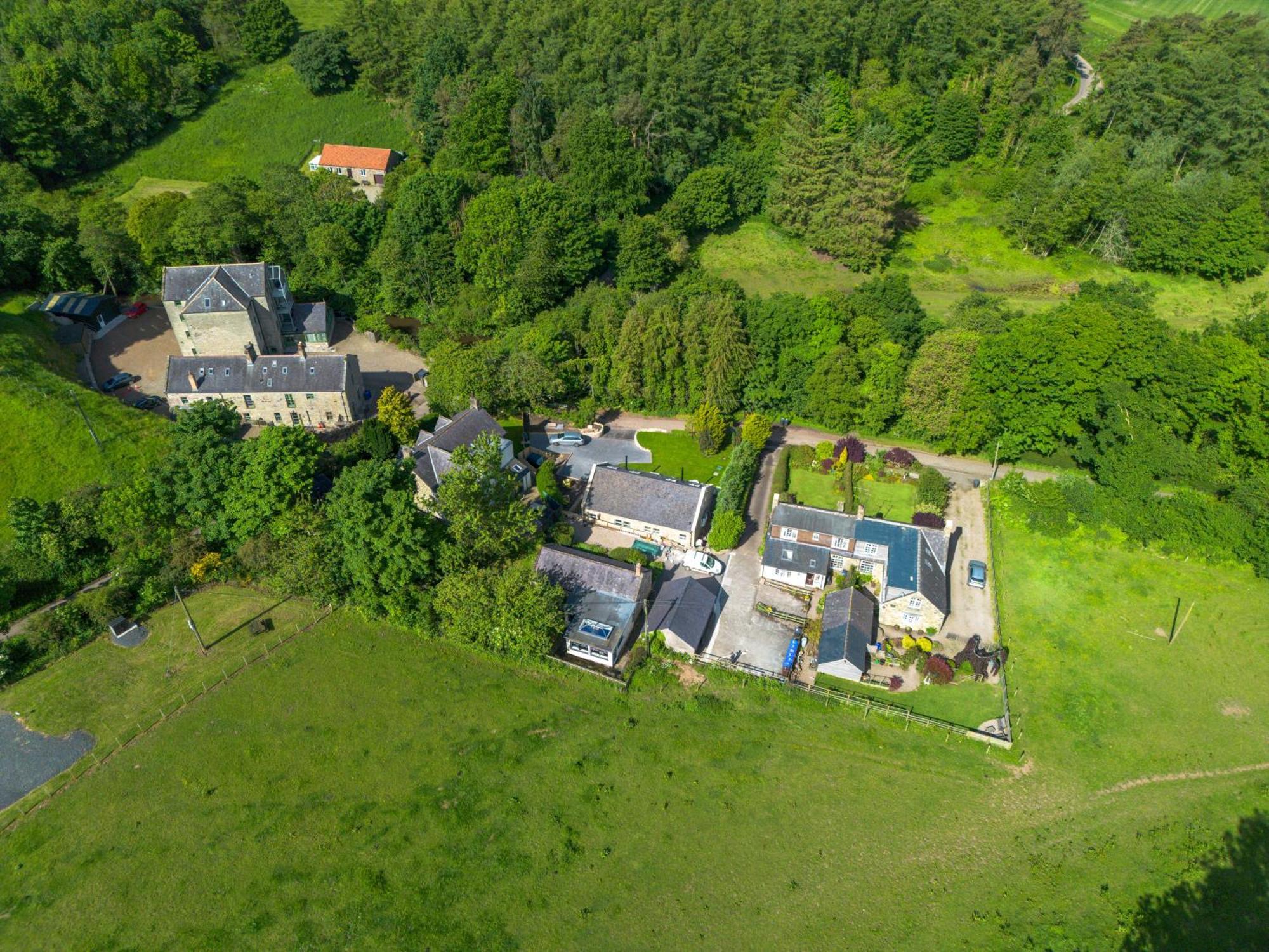 Babbling Burn Cottage - North East Escapes Bamburgh Exterior photo